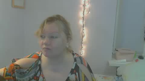 Snapshot of queen_jane8 chatting on 01-02-25, 01:51 queen_jane8 online show from 01-02-25, 01:51