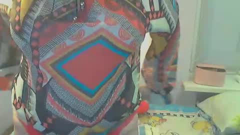 Snapshot of queen_jane8 chatting on 01-06-25, 12:57 queen_jane8 online show from 01-06-25, 12:57