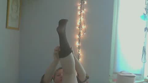 Snapshot of queen_jane8 chatting on 02-13-25, 08:59 queen_jane8 online show from 02-13-25, 08:59