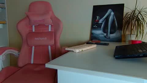 Jules. This is my new account online show from 04-28-26, 05:45