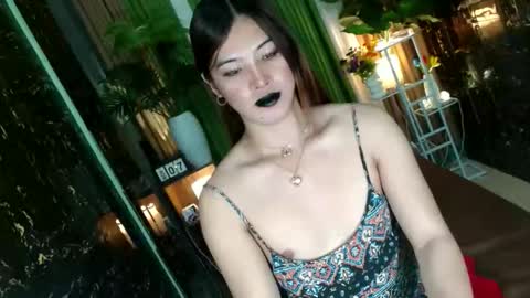 Kendal  online here from 6am-3pm philippine time online show from 11-07-25, 11:10