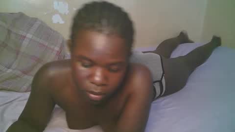 Snapshot of queen_latasha chatting on 04-29-26, 08:18 queen_latasha online show from 04-29-26, 08:18