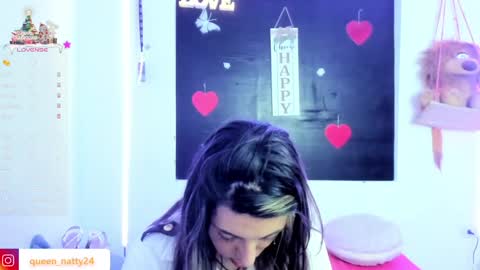 Snapshot of queen_natttyy chatting on 01-12-25, 03:49 queen_natttyy online show from 01-12-25, 03:49
