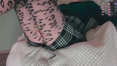 Carly online show from 11-22-25, 03:55