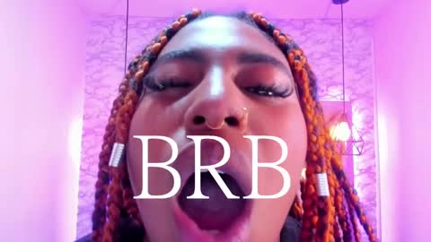 Snapshot of queen_perla_ chatting on 01-15-25, 03:29 online show from 01-15-25, 03:29