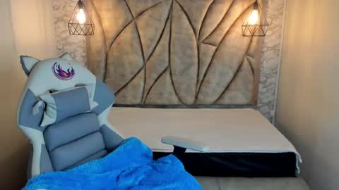 Snapshot of queen_perla_ chatting on 02-07-25, 11:45 online show from 02-07-25, 11:45