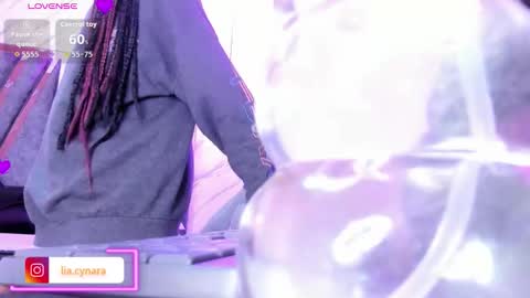 Snapshot of queen_perla_ chatting on 10-07-25, 12:13 online show from 10-07-25, 12:13