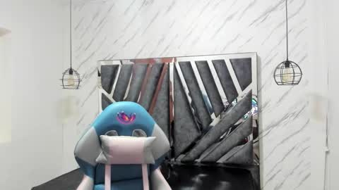 Snapshot of queen_perla_ chatting on 10-09-25, 11:19 online show from 10-09-25, 11:19