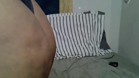 queen_polite1 online show from 04-19-26, 07:27