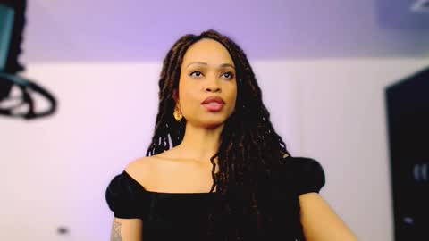 Sweet Goddess online show from 09-19-25, 12:23