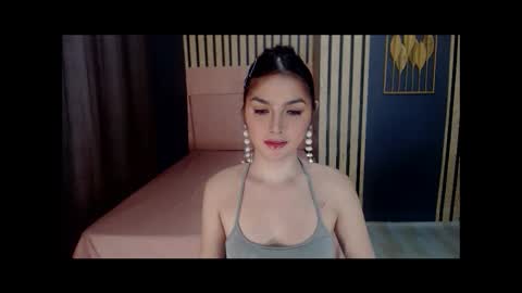 queenemeraldts online show from 01-14-25, 05:30