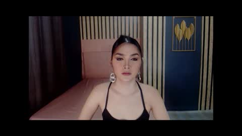 queenemeraldts online show from 01-15-25, 02:27