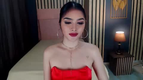 queenemeraldts online show from 02-14-25, 06:02