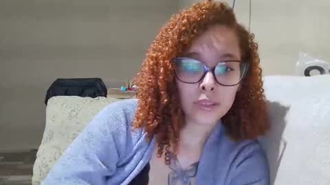 Domina Moon online show from 12-19-25, 07:26