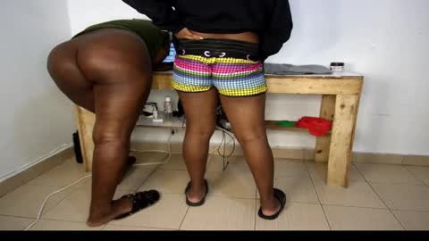 Nina online show from 03-09-26, 01:31