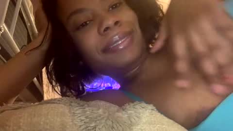 Snapshot of queenkourt chatting on 02-27-25, 09:54 Kourtney online show from 02-27-25, 09:54