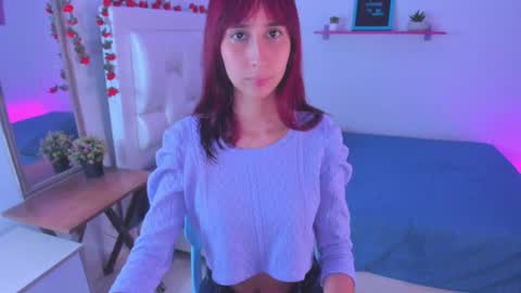 Snapshot of queenlatina10 chatting on 11-15-25, 02:35 Andrea online show from 11-15-25, 02:35