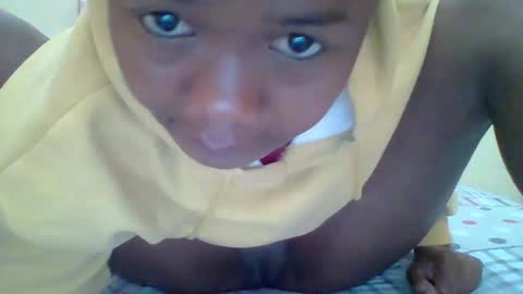 queenleona61 online show from 03-29-26, 06:46