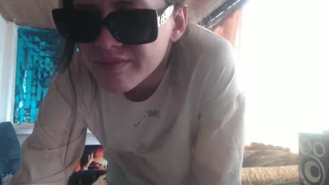 Nico online show from 10-14-25, 04:30