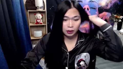 Mikka online show from 11-13-25, 07:13