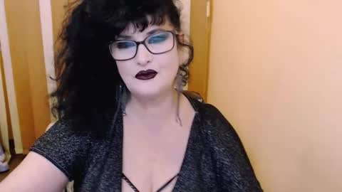 Snapshot of queenofsin chatting on 12-08-24, 08:04 queenofsin online show from 12-08-24, 08:04