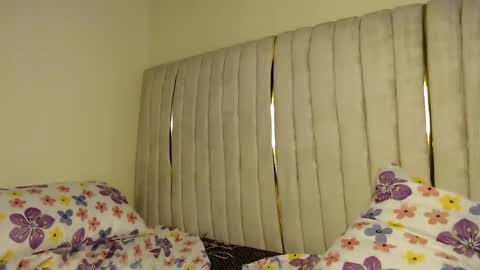 . online show from 01-01-25, 05:54