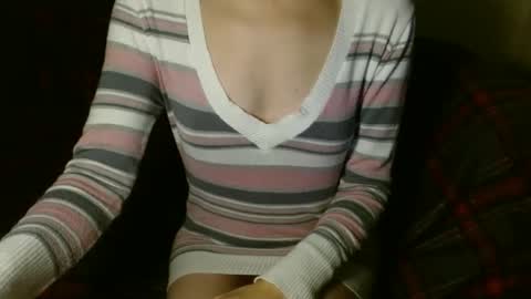 queenoftenderness online show from 01-01-25, 08:04