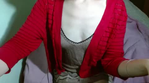 queenoftenderness online show from 01-04-25, 05:26