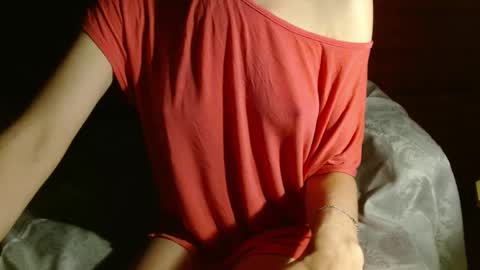 queenoftenderness online show from 01-14-25, 09:20