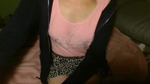 queenoftenderness online show from 09-30-25, 07:41