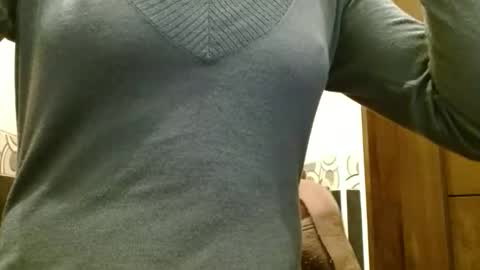 queenoftenderness online show from 02-27-26, 08:42