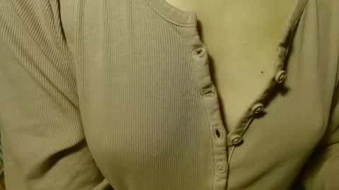 queenoftenderness online show from 04-28-26, 06:57