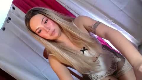 QUEEN online show from 02-08-26, 12:14