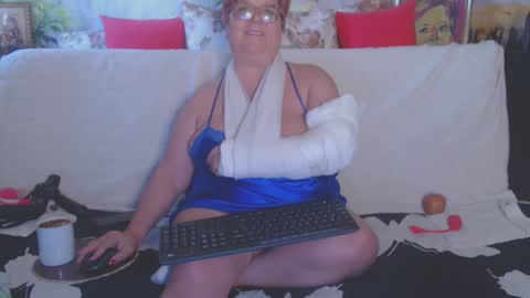 QueenPammy online show from 03-04-25, 12:33