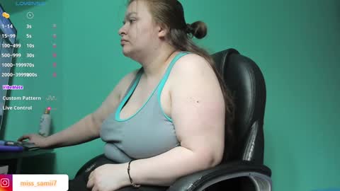 Snapshot of queensami7 chatting on 01-27-25, 10:49 Samantha online show from 01-27-25, 10:49
