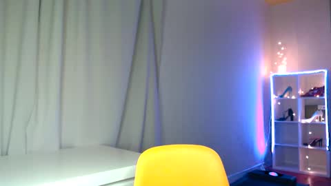 Queensy online show from 03-09-25, 06:00