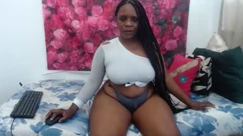 queenteex6993 online show from 02-09-26, 08:18
