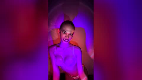 Snapshot of queenvalentinats chatting on 02-26-26, 09:58 ValentinaMoone online show from 02-26-26, 09:58