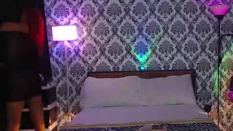 Snapshot of queenvalentinats chatting on 03-22-26, 03:37 ValentinaMoone online show from 03-22-26, 03:37