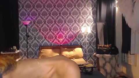 Snapshot of queenvalentinats chatting on 03-30-26, 11:11 ValentinaMoone online show from 03-30-26, 11:11