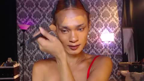 Snapshot of queenvalentinats chatting on 04-07-26, 04:51 ValentinaMoone online show from 04-07-26, 04:51
