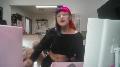 Sky Burrito online show from 04-21-26, 03:28