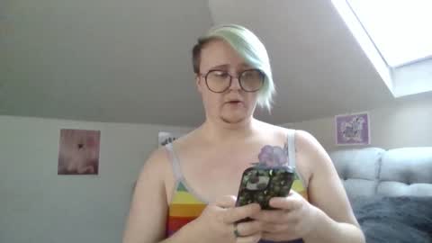 queerlyjaz online show from 11-23-25, 07:35