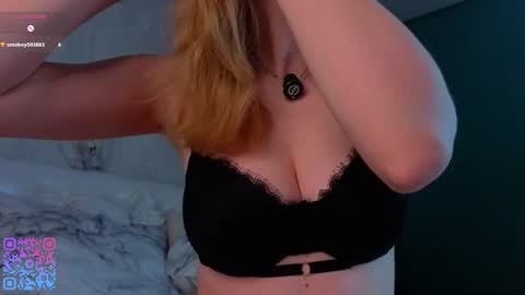 Snapshot of quennacindy chatting on 11-14-25, 01:26 Teri My favorite vibes 77 101 222 666 online show from 11-14-25, 01:26