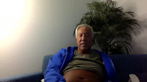 Snapshot of quest_one chatting on 01-05-25, 02:49 Jim online show from 01-05-25, 02:49