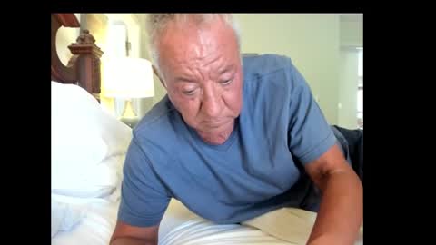 Snapshot of quest_one chatting on 09-16-25, 03:57 Jim online show from 09-16-25, 03:57