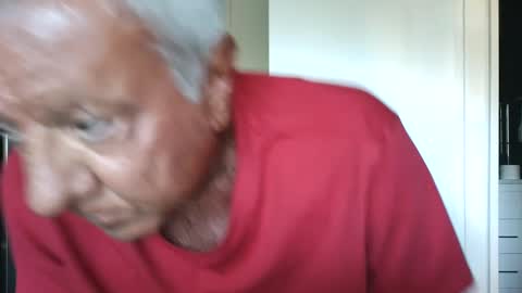 Snapshot of quest_one chatting on 10-05-25, 11:46 Jim online show from 10-05-25, 11:46