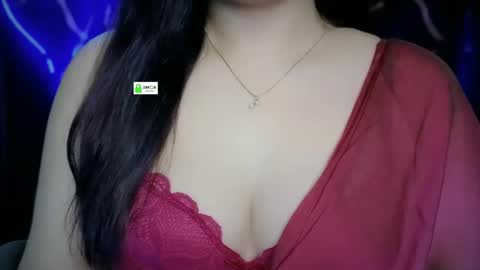 Snapshot of quest_queen chatting on 05-24-26, 10:42 zaara online show from 05-24-26, 10:42