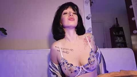 quiet_smile online show from 12-04-25, 10:35