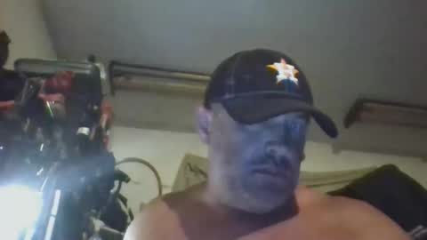 Snapshot of quikkynikky chatting on 05-27-26, 12:07 SeLaCome online show from 05-27-26, 12:07